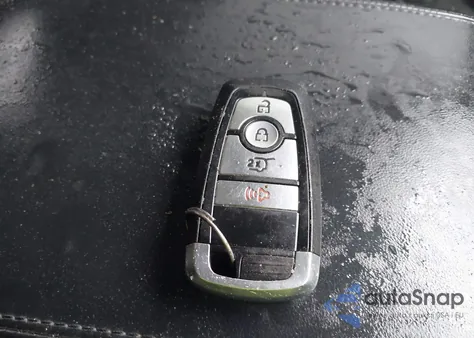 2020 Ford Explorer Xlt z USA, uszkodzony, nr VIN 1FMSK8DH8LGC40003